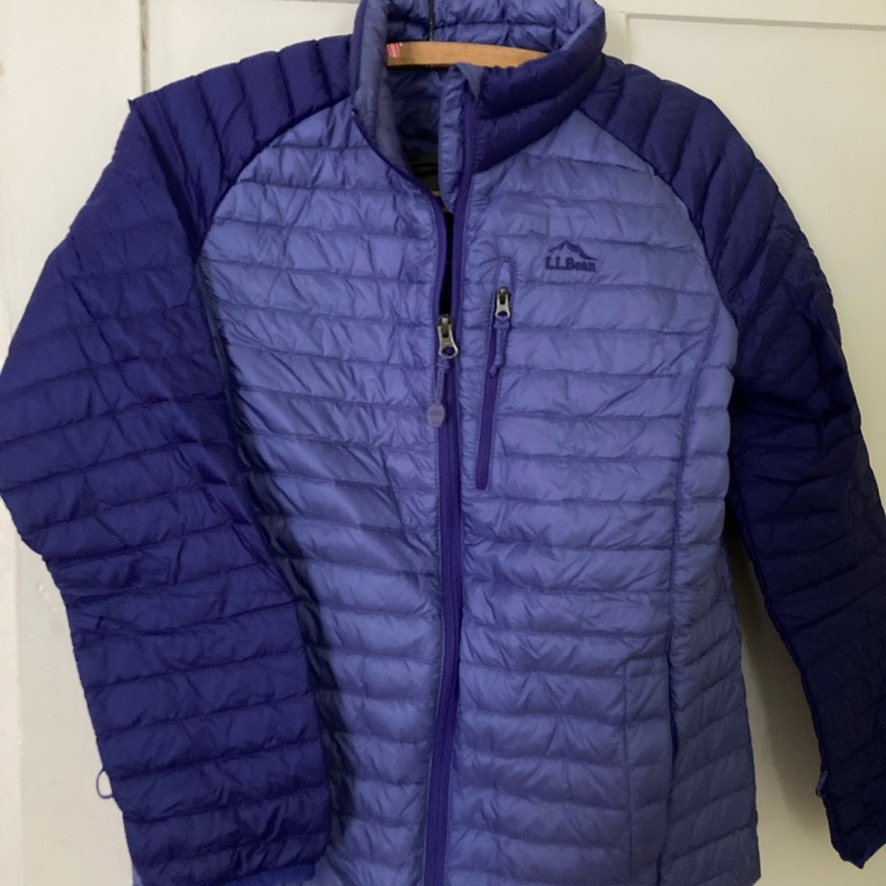 Brand new LLBean ultralight puffy